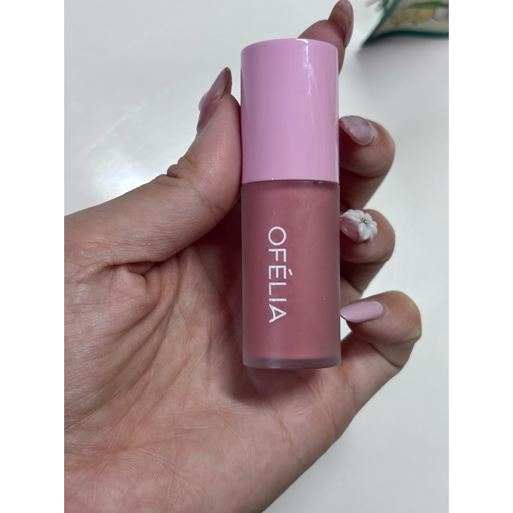 [PASS] Má hồng kem Ofelia màu LB2