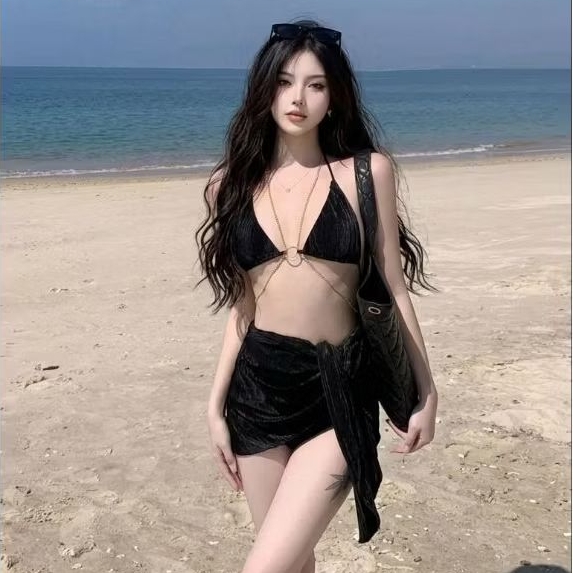 đồ bơi bikini 3 mảnh sexy có kèm dây xích quyến rũ đồ tắm biển