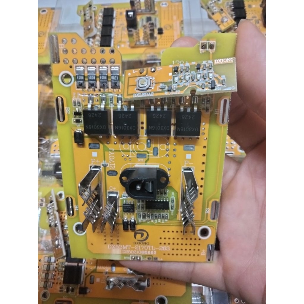 mạch sạc và bảo vệ pin makiat 5s hangDX 120A hàng bền . điện  bảo vệ 13v . điện  sạc đầy 21v dòng xả