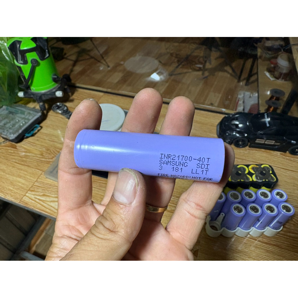 Pin đóng makita m21 cell pin samsung 40t 21700 10cell 8ah youtube nguyễn huỳnh tool