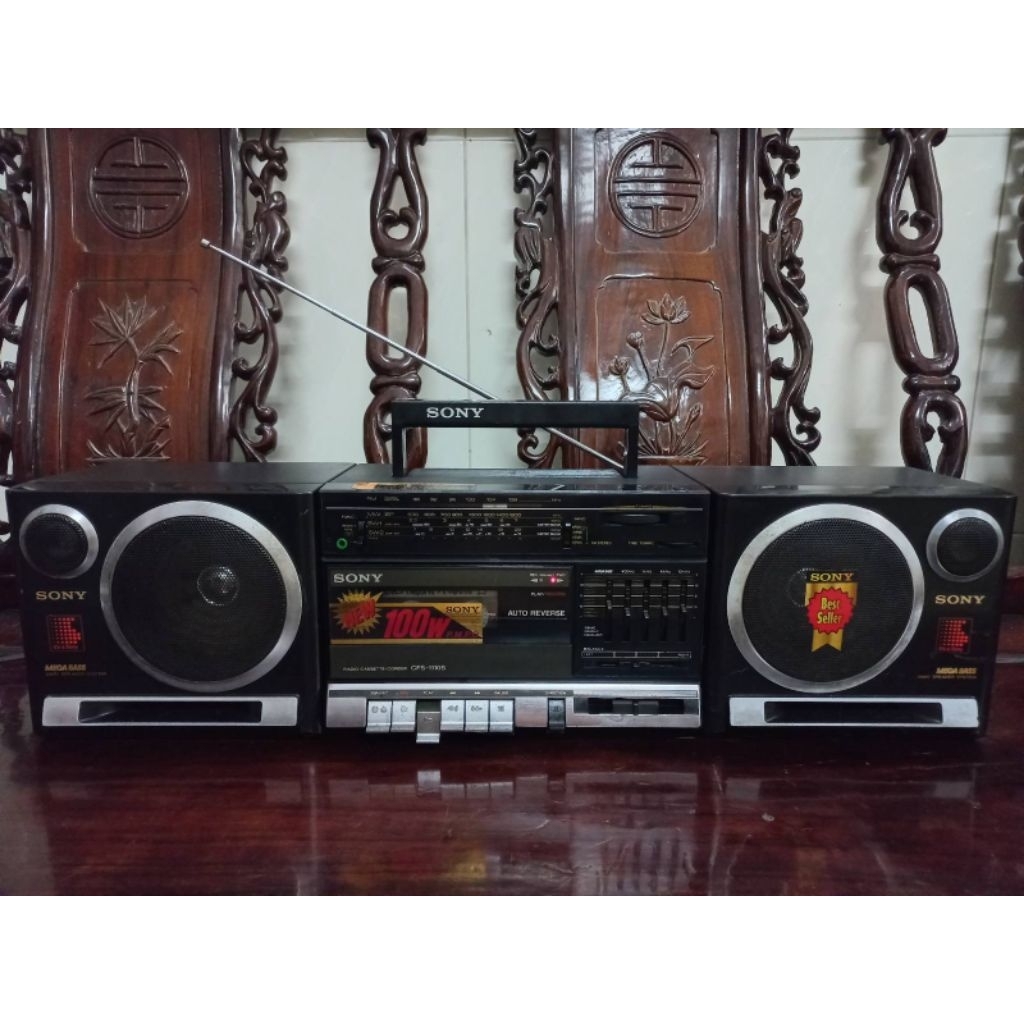 Cassette Sony CFS-1110S rất đẹp, nguyên zin.