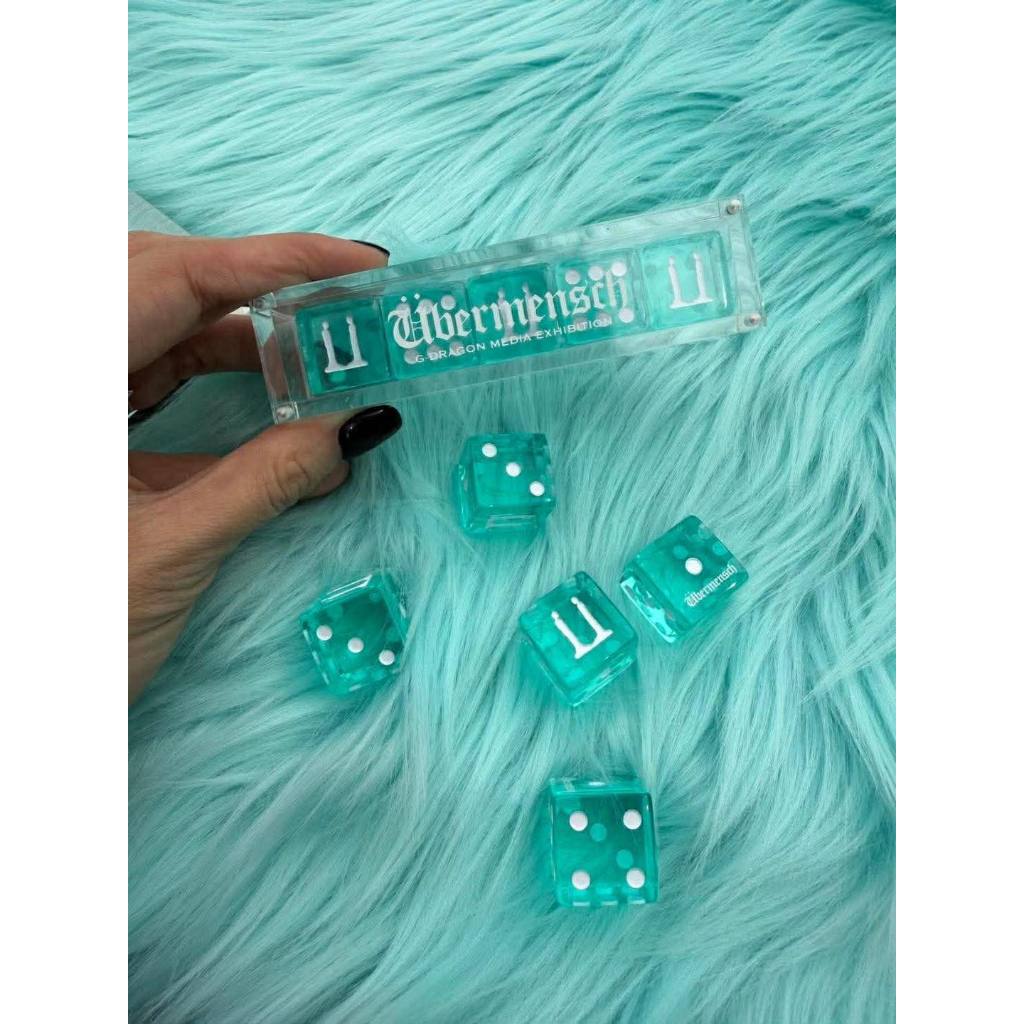 G-DRAGON | Dice set (set xúc sắc)