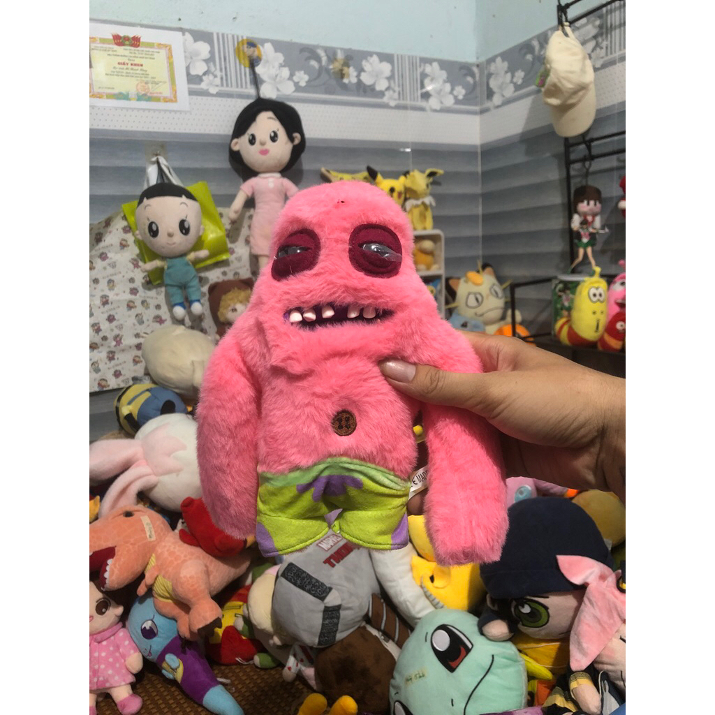 búp bê nhồi bông Fuggler Patrick Star, một phiên bản kết hợp đặc biệt với SpongeBob SquarePants