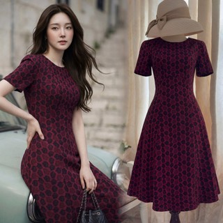 Đầm cổ tròn tay ngắn tùng A  _ D3.874