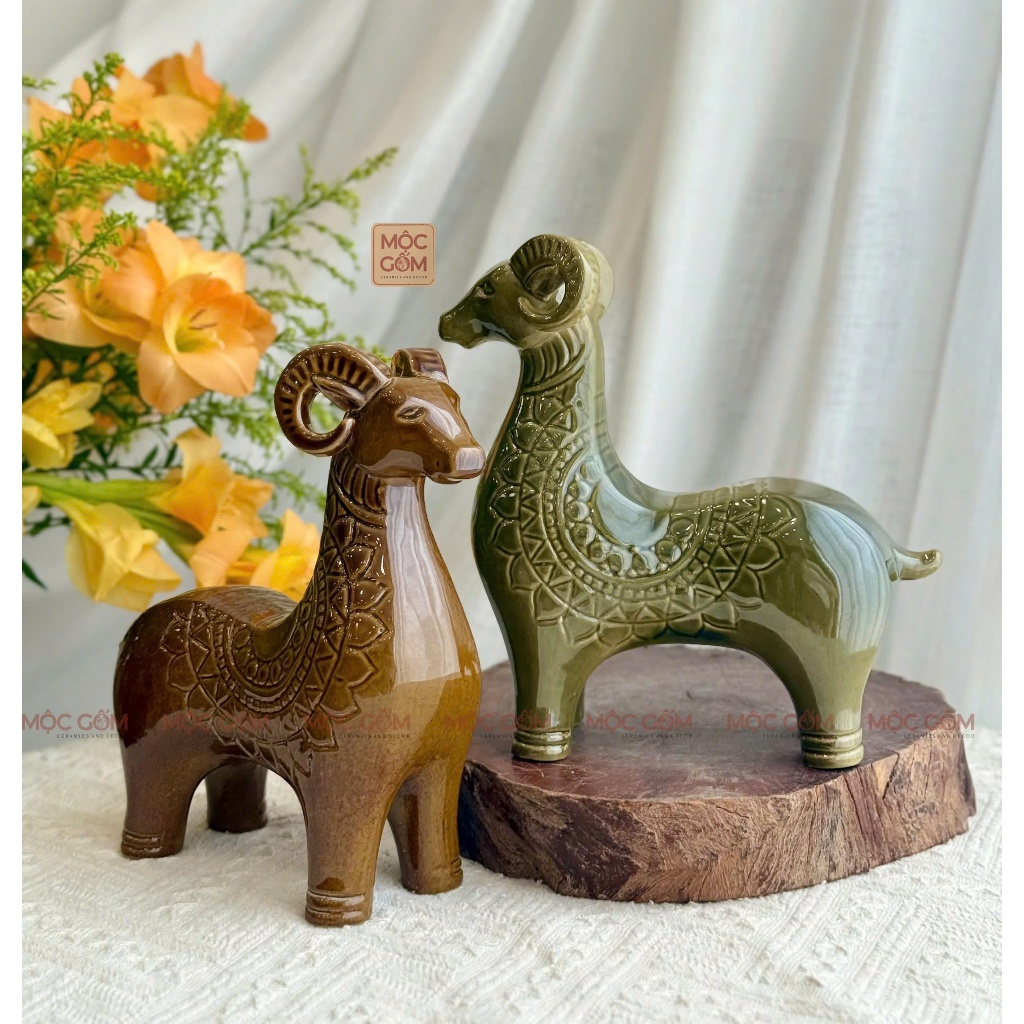 Tượng gốm decor, tượng dê linh vật 12 con giáp chất liệu gốm sứ cao cấp họa tiết khắc chìm làm quà t