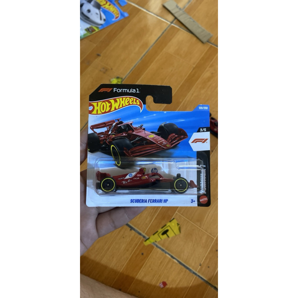 F1 FERRARI CARD NGẮN ĐỘC QUYỀN
