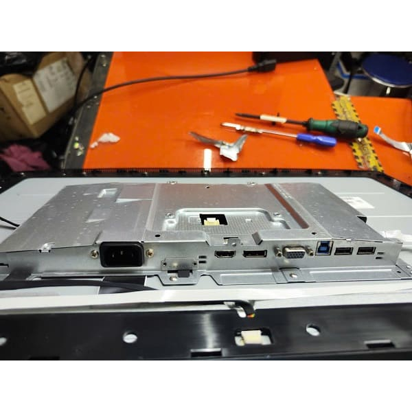 [HCM] Board Nguồn (Mã Board L7279-1 748 .A2S01.0011) + Board LCD (Mã Board L7144-1 748.02T01.0011) M