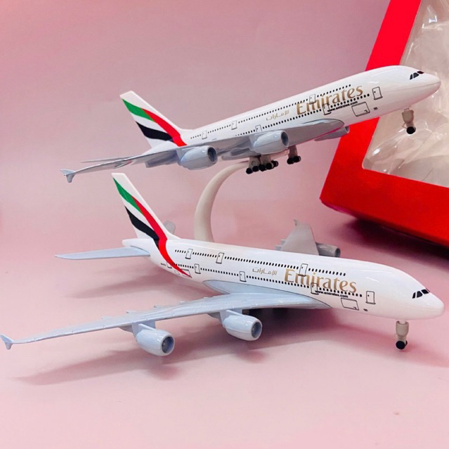 Máy Bay Emirates Airlines Airbus A380 Tỉ Lệ 1:400 20CM | Quà Tặng Sưu Tầm Trang Trí