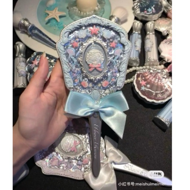 Flower Knows Shell's Jewel(gương vỏ sò)