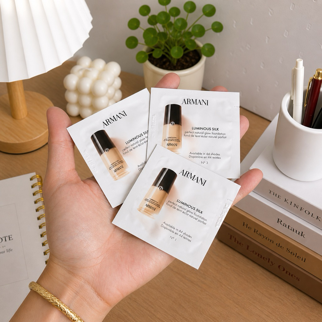 [Sample mẫu mới 1mL] ✨ Kem nền ARMANI BEAUTY – LUMINOUS SILK NATURAL GLOW BLURRING FOUNDATION