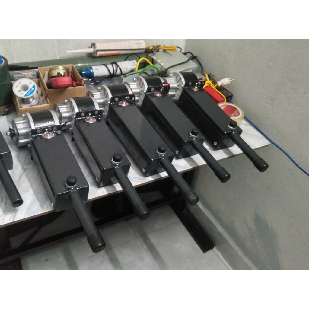 đề pin cầm tay máy nổ D6 - D10