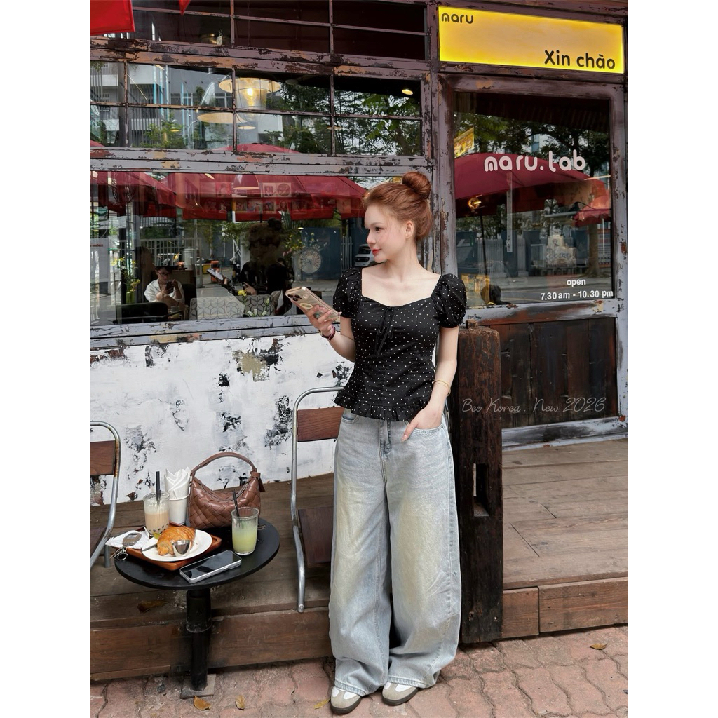 Áo Sơ Mi Nữ Ngắn Tay cổ Vuông hoạ Tiết Chấm Bi Hottrend Áo Sơ Mi kiểu lưng chun hàng loại 1 | BigBuy360 - bigbuy360.vn