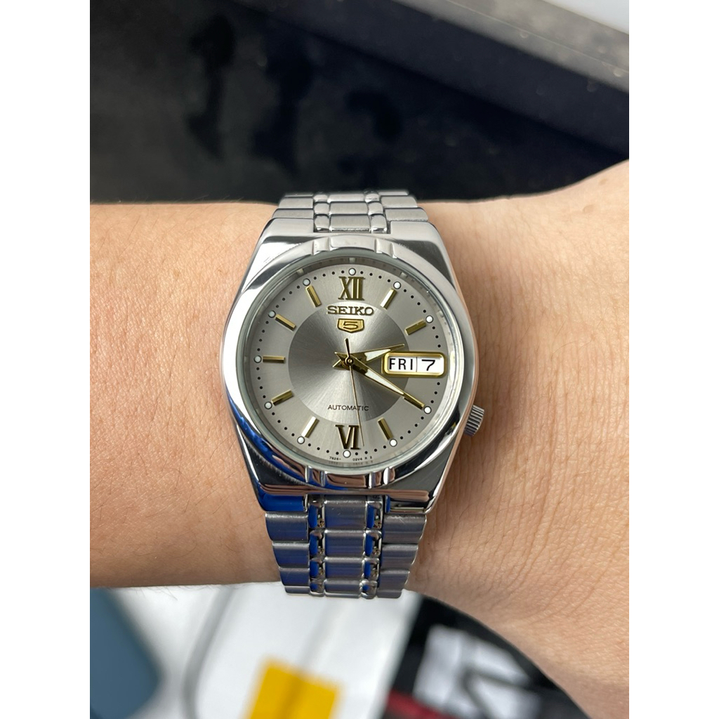 đồng hồ seiko 5 cơ tự động lộ máy