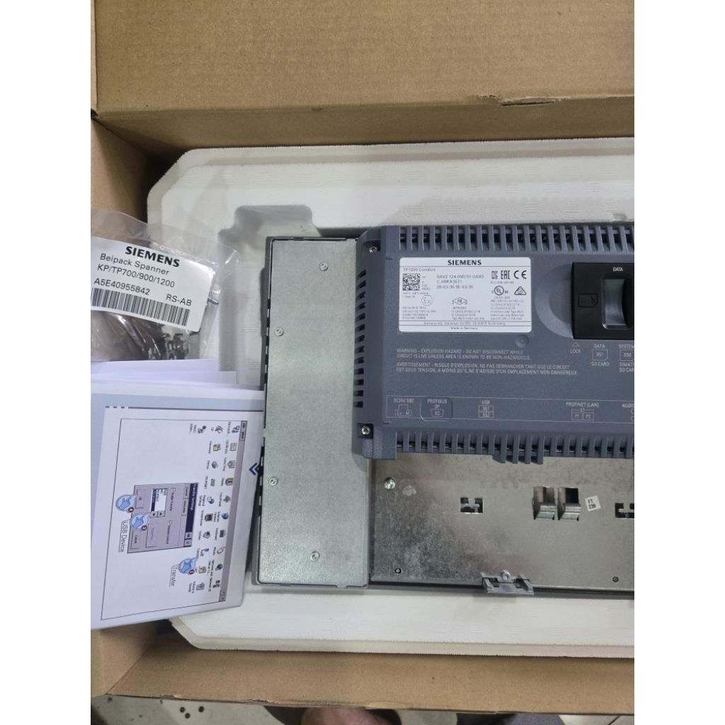 màn hình SIMATIC HMI TP1200 Comfort, Comfort Panel, Touch 6AV2124- 0MC01-0AX0
