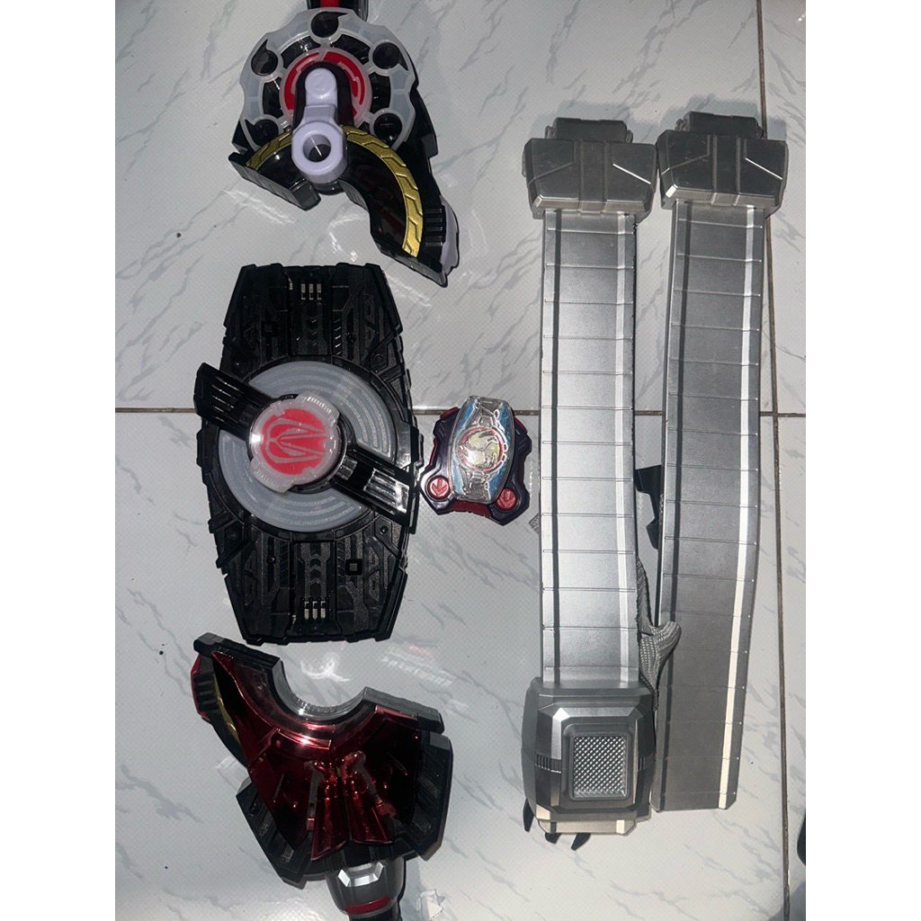Đồ Chơi DX Desire Driver Chính Hãng Bandai Kèm dây CSM - Kamen Roder Geats