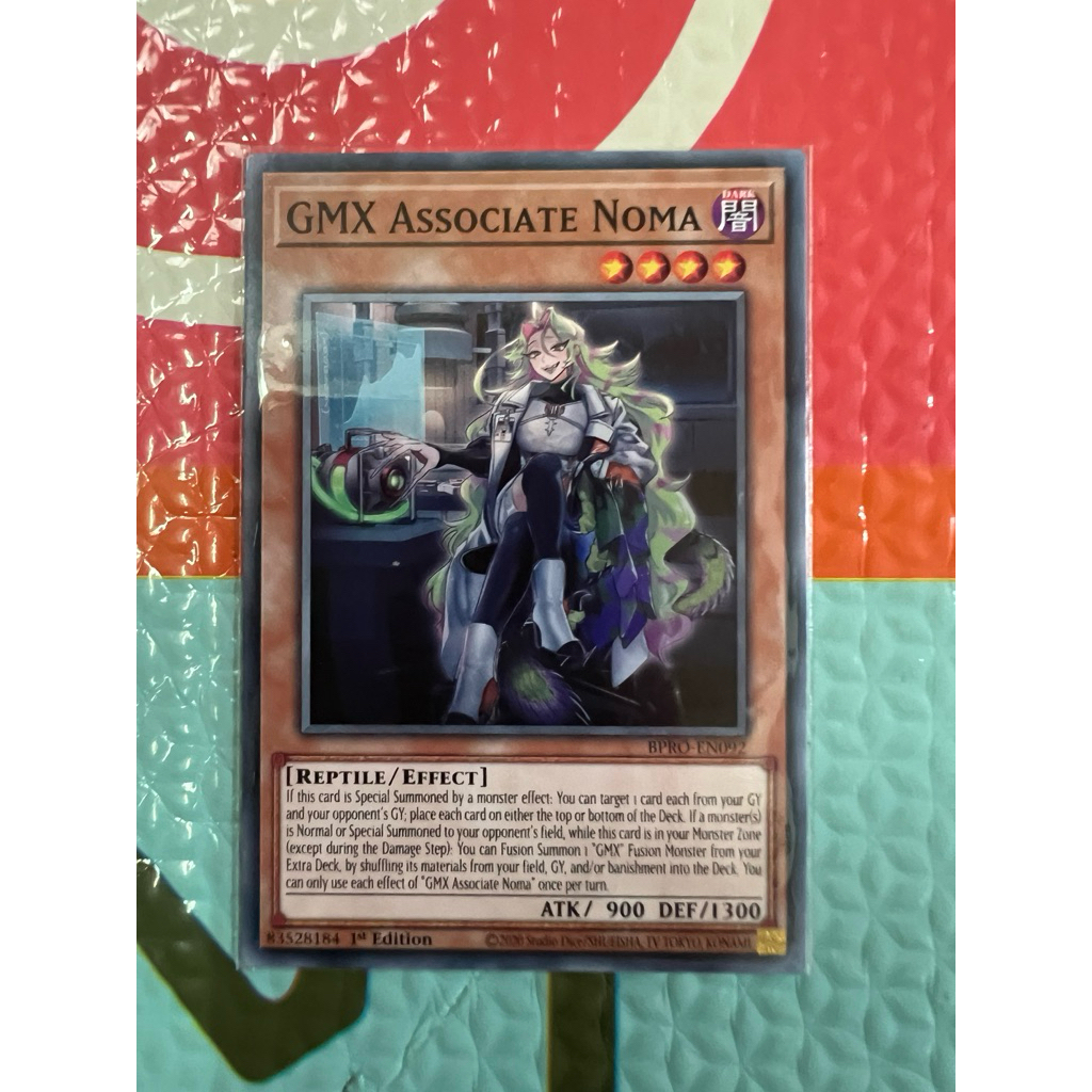Thẻ bài GMX associate noma