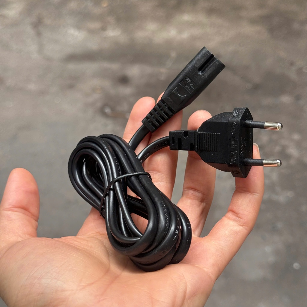 Dây nguồn Máy Chiếu Mini KAW K650 Plus