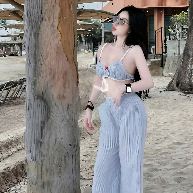 Set Bikini 2 Món Gồm Áo 2 Dây Có Đệm + Quần Ống Rộng Dáng Dài Chất Liệu Kẻ Đũ Mặc Đi Biển Sang Chảnh | BigBuy360 - bigbuy360.vn