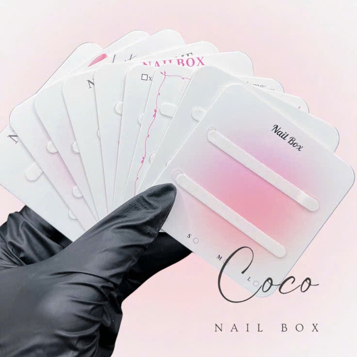 C111 Bìa dán nailbox sẵn keo tặng túi bóng - bìa gắn móng tay bo góc 7x7, 7.5x7.5 giấy C300