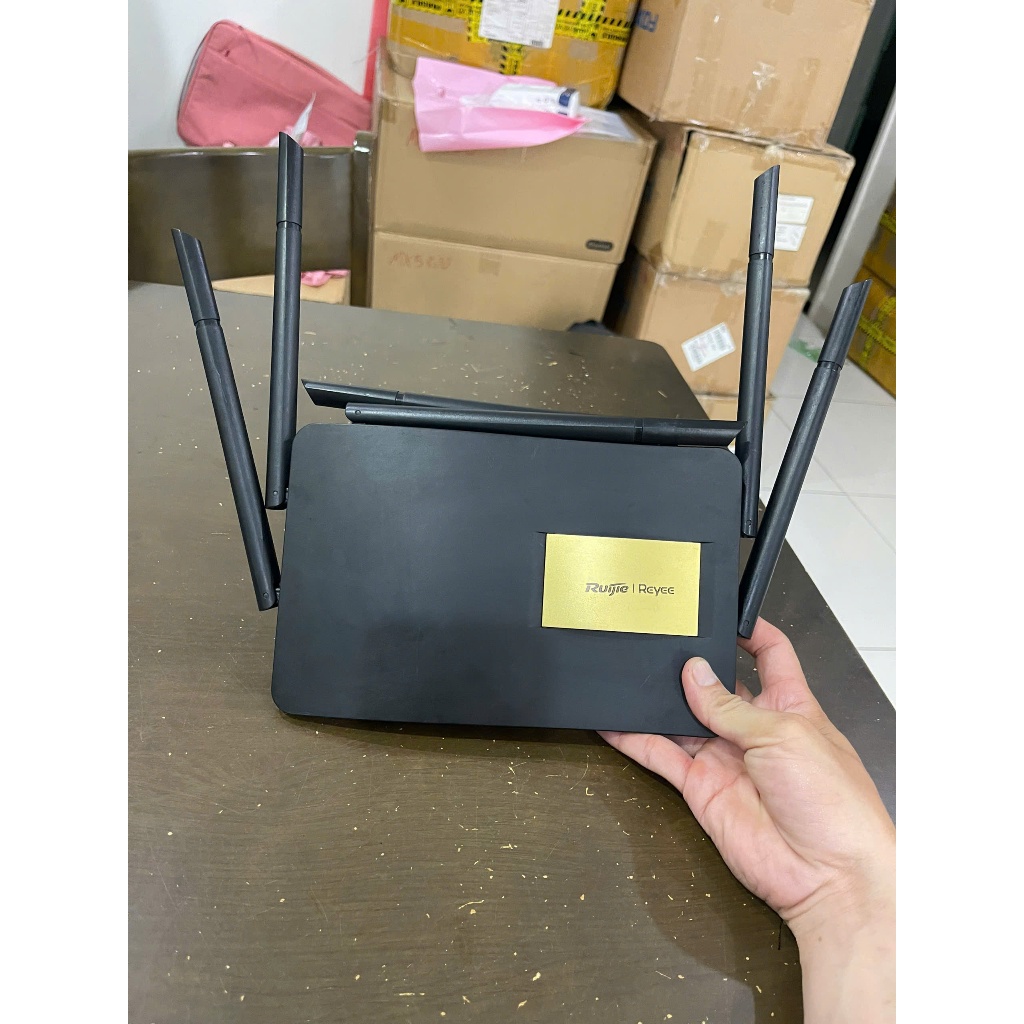 Bộ phát WiFi Ruijie RG-EW1200G Pro Chuẩn AC tốc độ 1267Mbps mạnh – ổn định hàng qua sử dụng