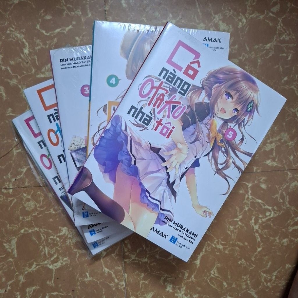 Sách - Cô nàng otaku nhà tôi - tập 1 unseal + tập 2 3 4 5 Full seal bản thường ( combo 5 tập)