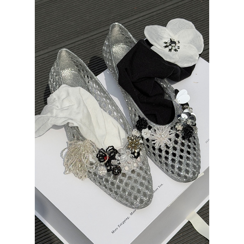 Giày bệt nhựa trong suốt đính hoa Jelly Ballet Flats