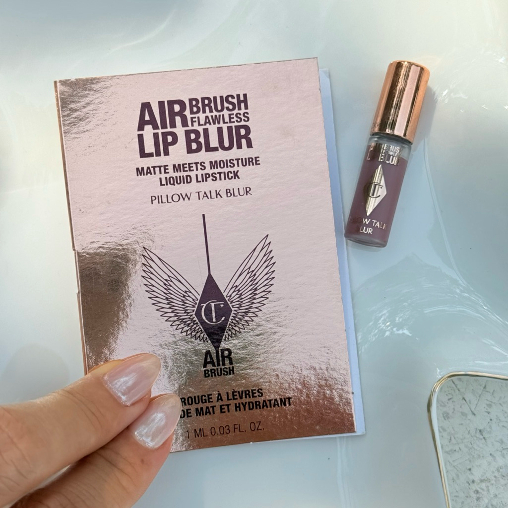 Minisize 1ML - Son Charlotte Tilbury pillow talk blur