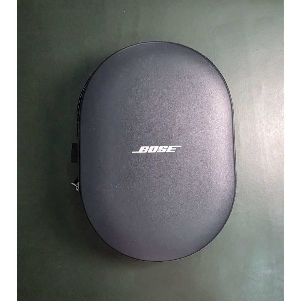 Tai nghe Bose quietcomfort ultra headphones - black (used)