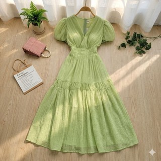 Hàng thiết kế_ Đầm maxi cổ tim tay bồng.