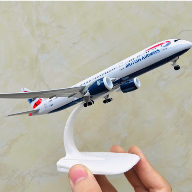 Mô Hình Máy Bay Boeing B787 Dreamliner Hãng Hàng Không BRITISH AIRWAYS. Mô Hình Máy Bay Kim Loại Ngu