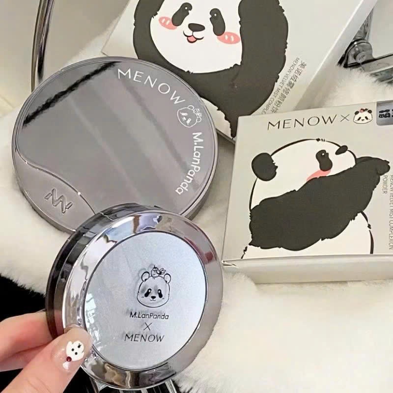 Phấn Phủ MENOW x MENGLAN PANDA Velvet Mist Complexi màu P04