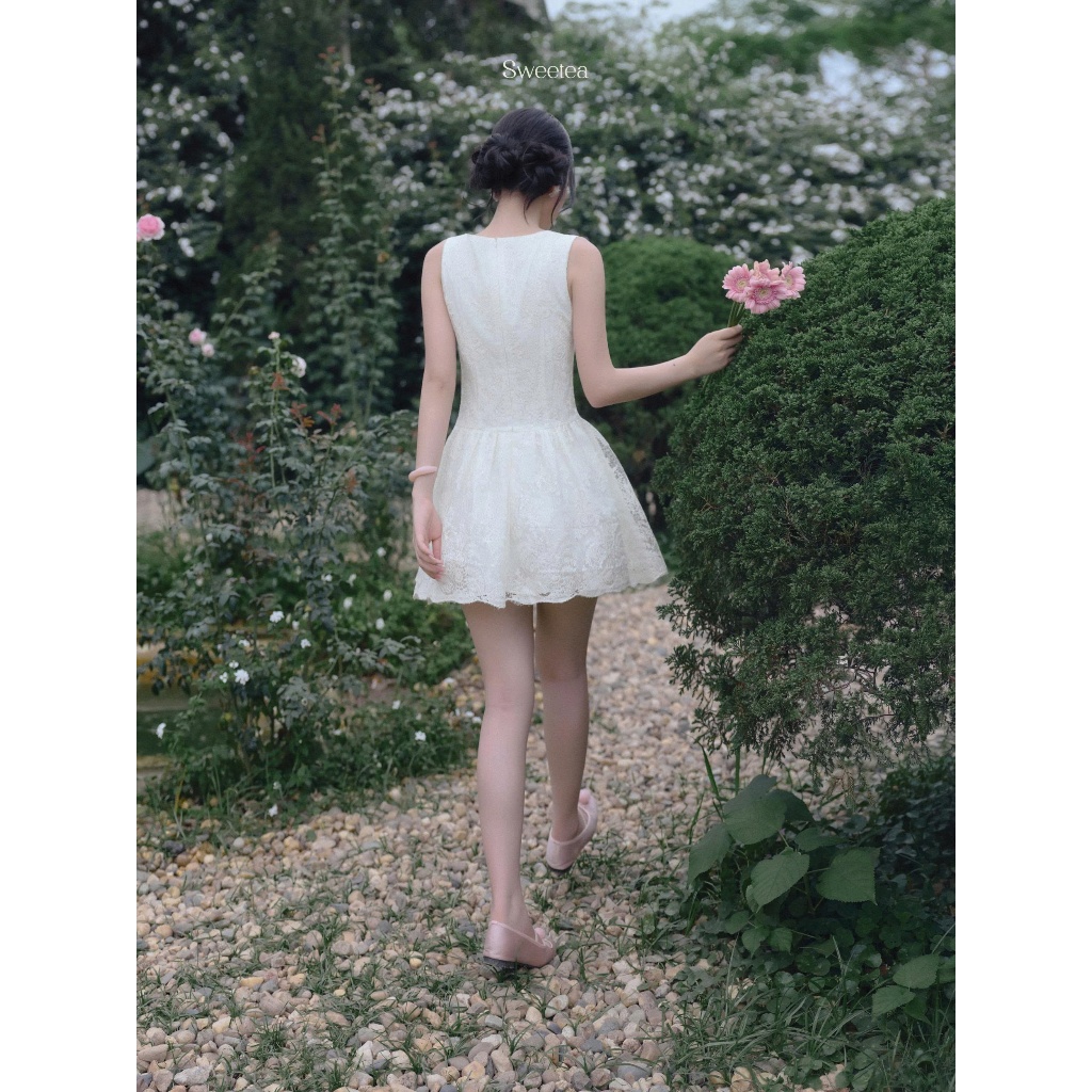 Váy ren kim sa cổ thuyền tiểu thư Cadie Dress - SWEETEA | BigBuy360 - bigbuy360.vn