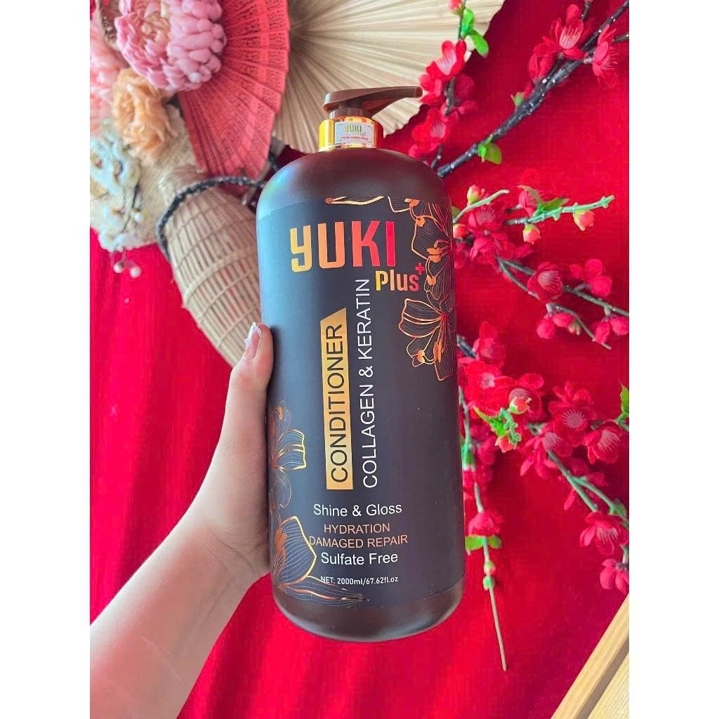 YUKI PLUS - DẦU XẢ COLLAGEN KARETIN - 2000ML