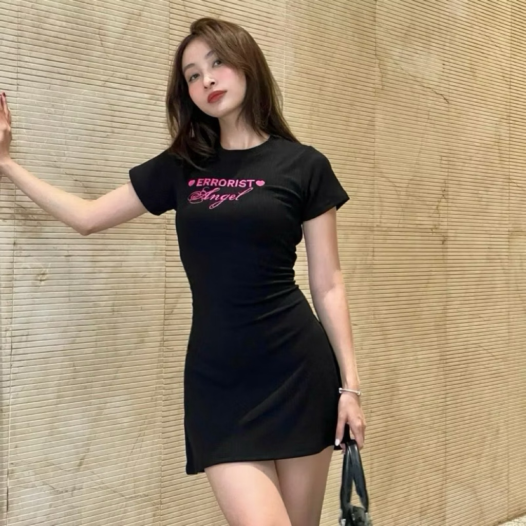 Pass đầm Error.ist cột dây lưng