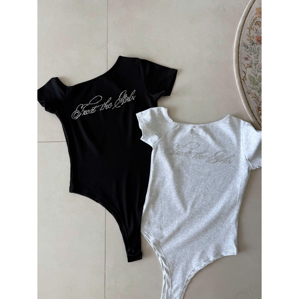 Áo Trễ Vai Mặc Được Thành Jumsuit Đính Đá Blink - Mont Blink Top | TREATTHEGIRLS