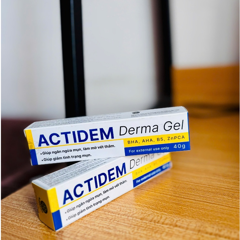 Gel chấm mụn Actidem Derma Gel