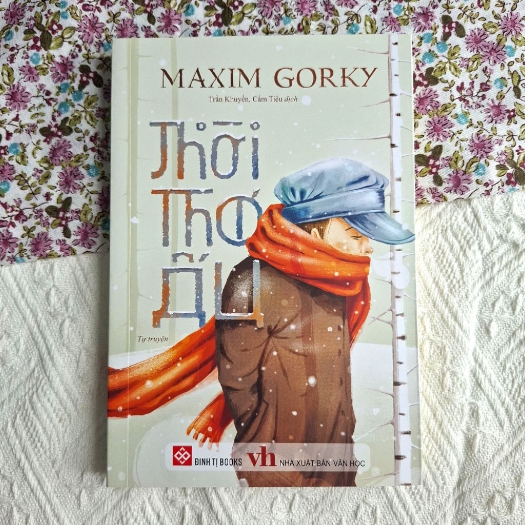 Sách Đinh Tị - Thời thơ ấu