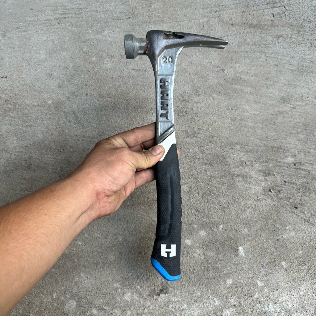 Búa nhổ đinh Hart 20oz - chính hãng có trầy xước và tróc sơn ít