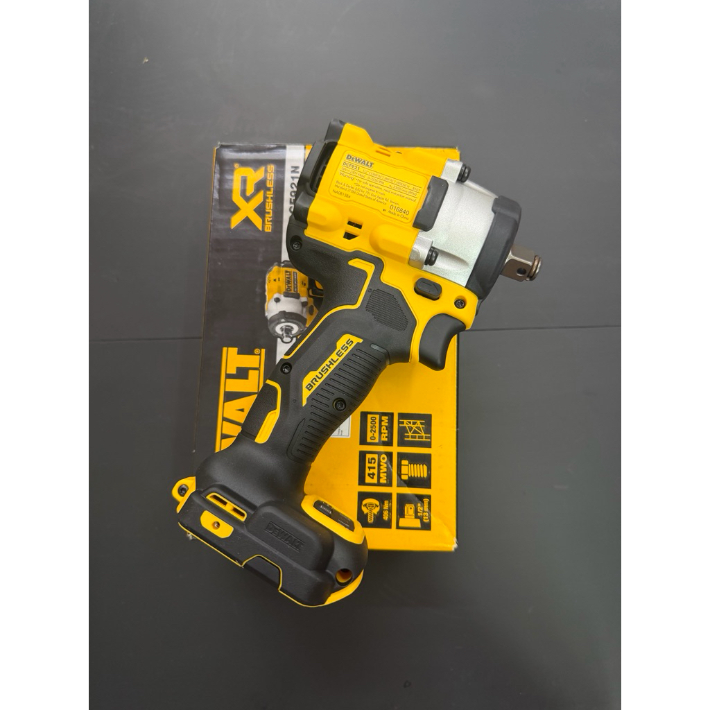 Bu lông Dewalt DCF921 mới bảo hành chính hãng