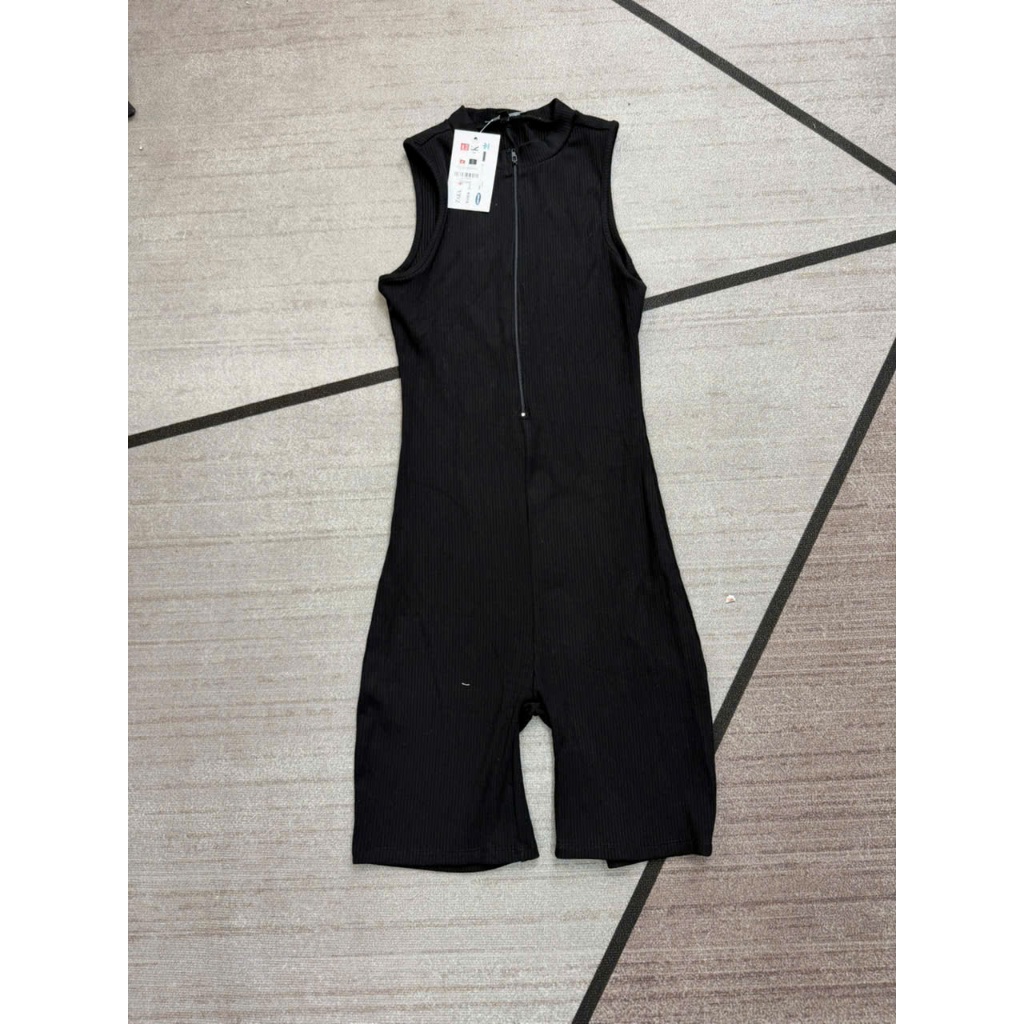 j121 jum lưng khoá cổ