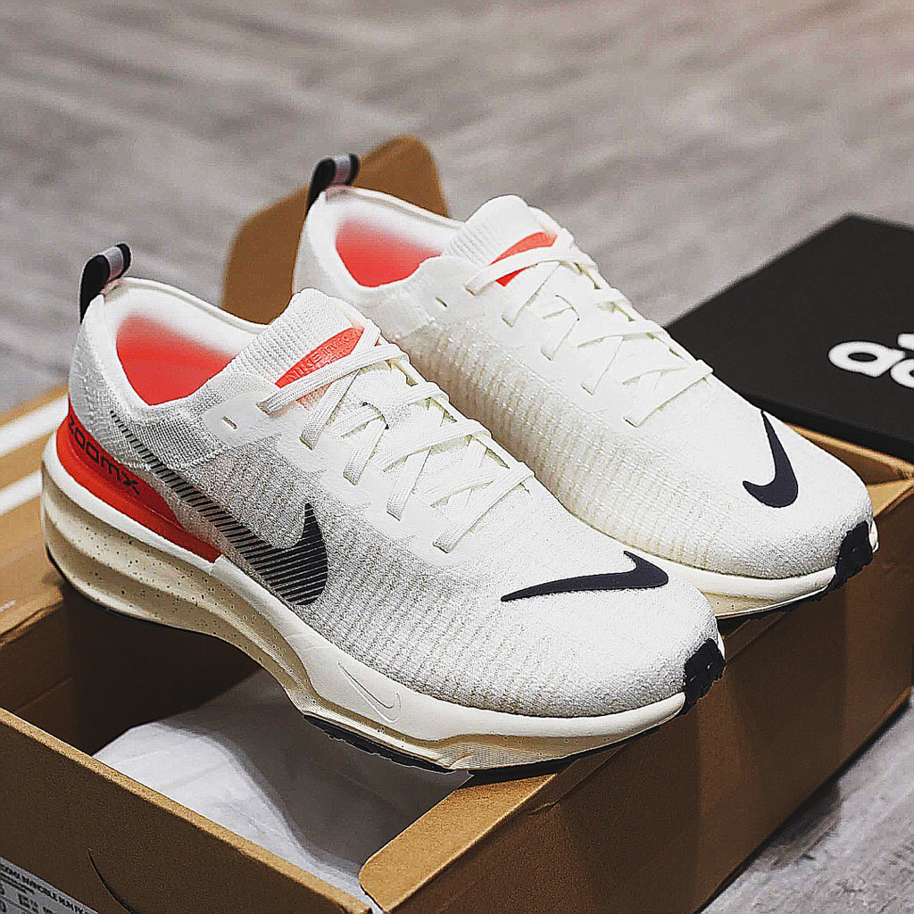 Giày ZoomX Invincible Run 3 White Bright Crimson