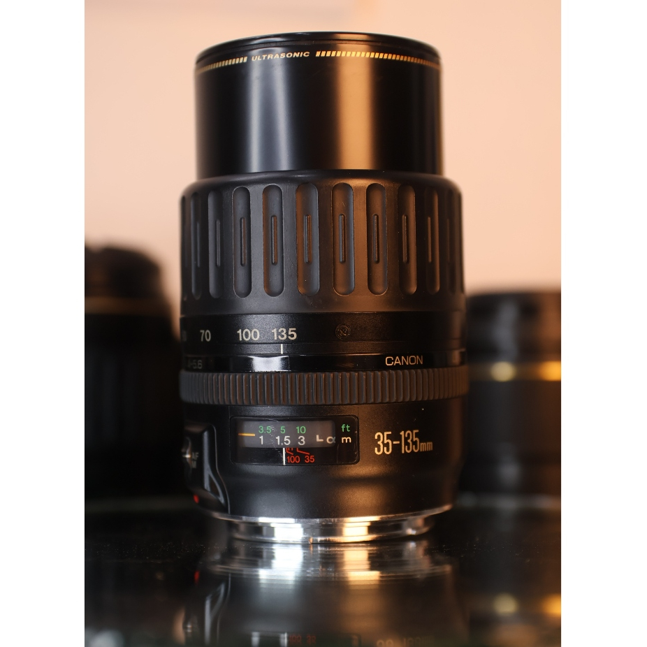 Lens Canon  35-135mm 4-5.6 ULTRASONIC  - canon ef mount ( ngoại hình đẹp - kính đẹp)