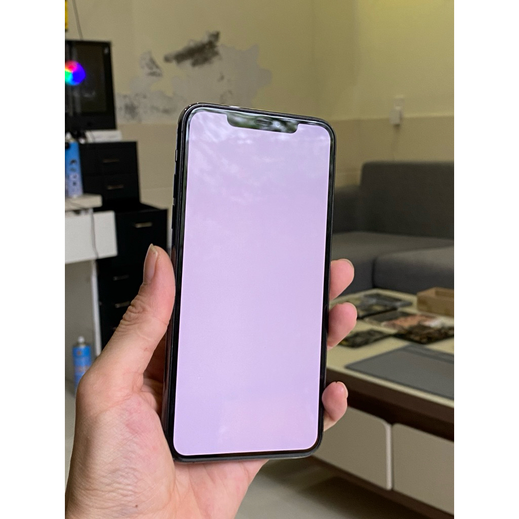 Máy chơi game / 11prm/ dùng wifi, bypass nosim,zin đẹp, màn oled