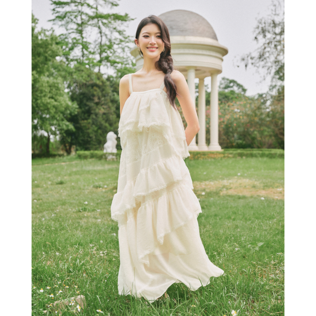 SEO STUDIO -  Váy hai dây tơ chỉ nổi phối lớp ren bên trong - Maven Dress