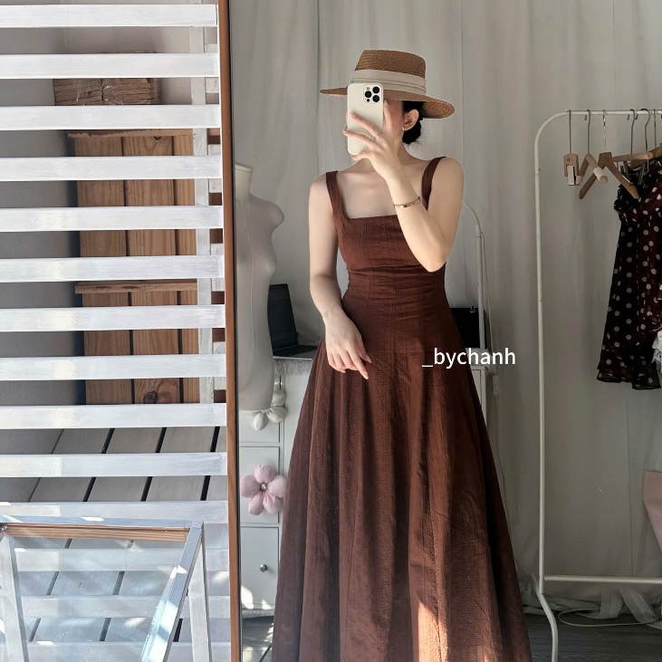𝐛𝐲𝐂𝐡𝐚𝐧𝐡 - Đầm Midi Xô Nâu