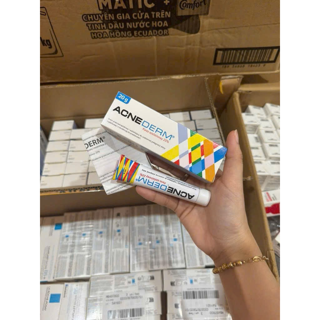 Kem tr.ị mụn acnederm chính hãng
