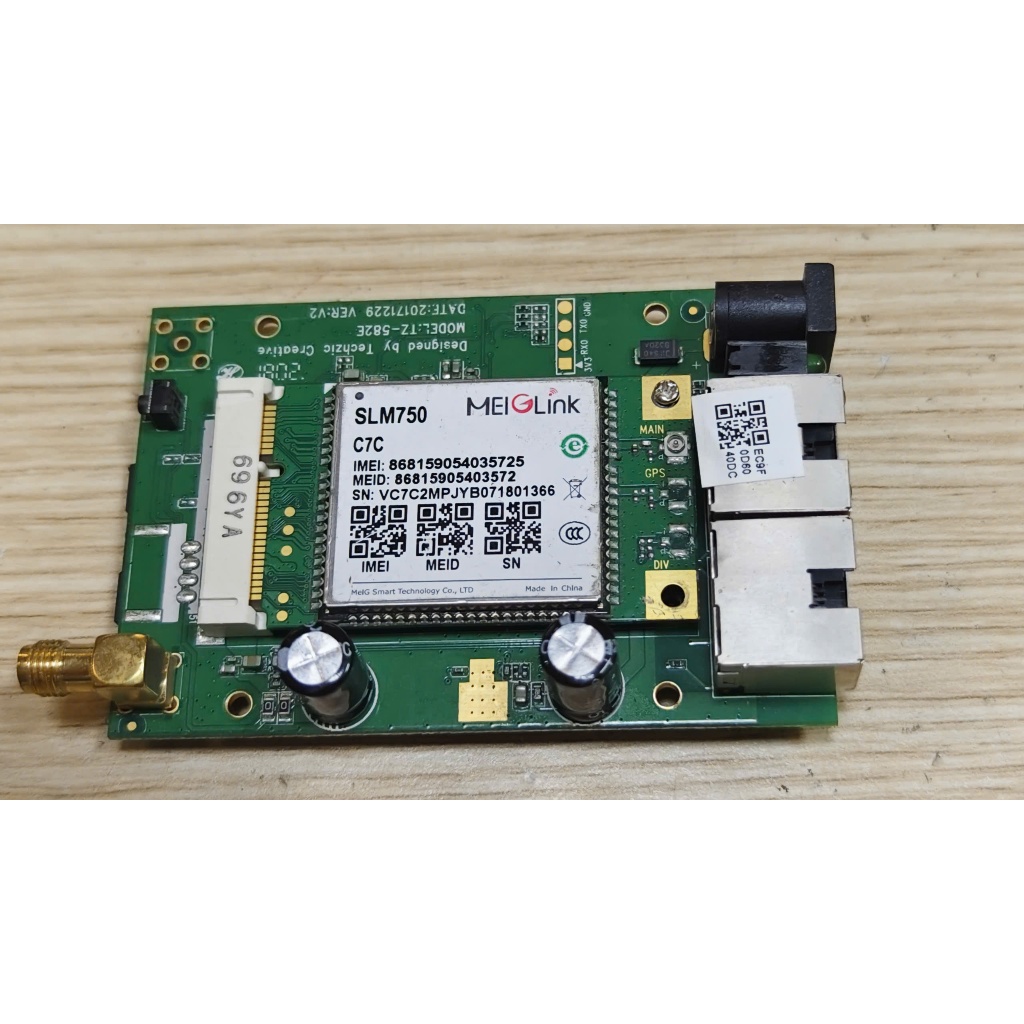 Module 4G đầu ra 1 LAN + 1 WAN + wifi firmware padavan