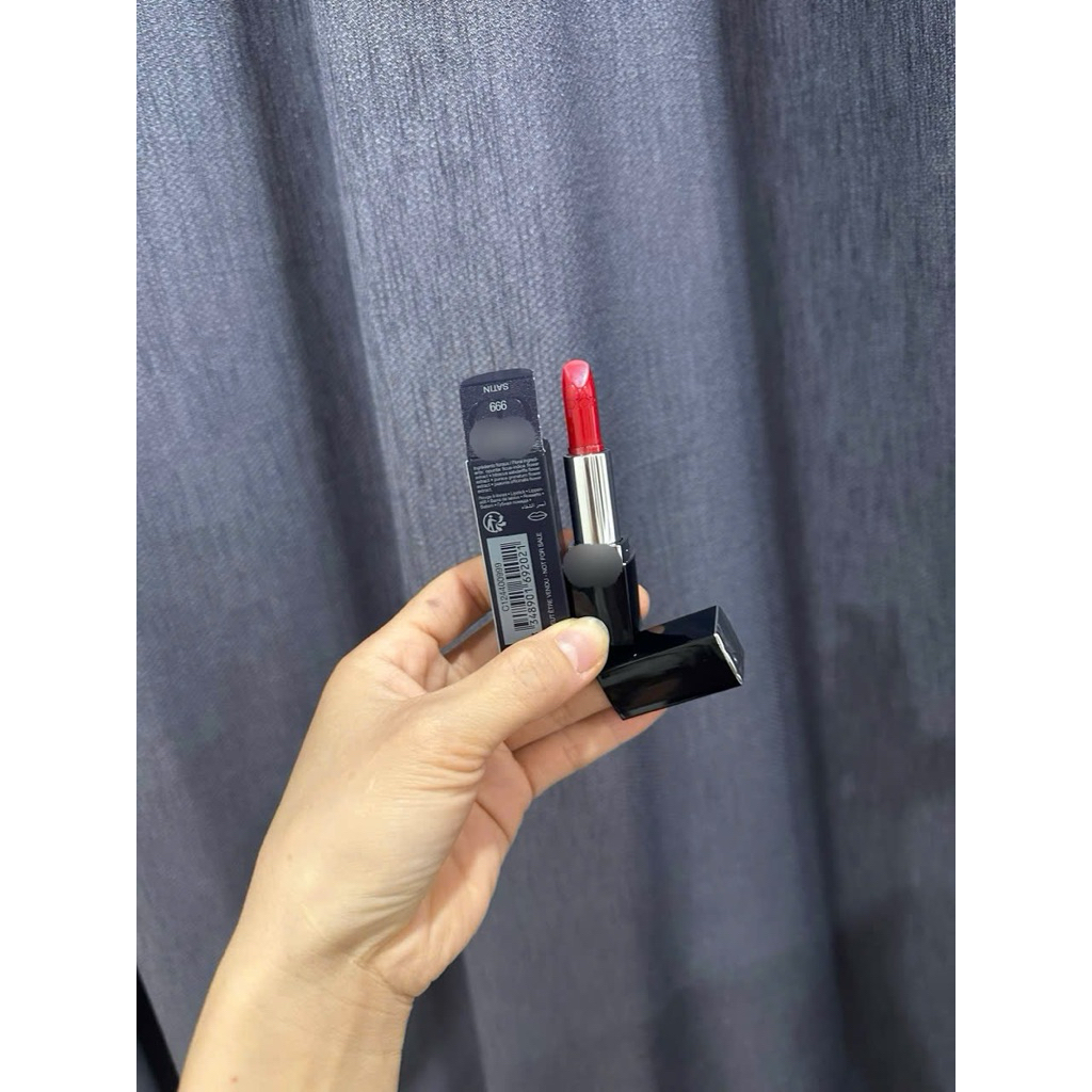 Son MiNi màu 999 dòng satin có dưỡng