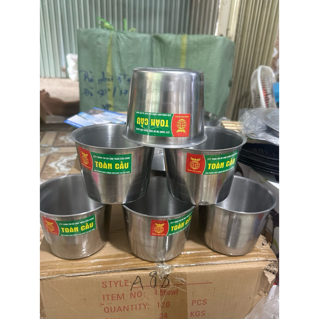 combo 10 chung làm nước đá tủ lạnh bằng inox dầy có size 9cm đến 12cm