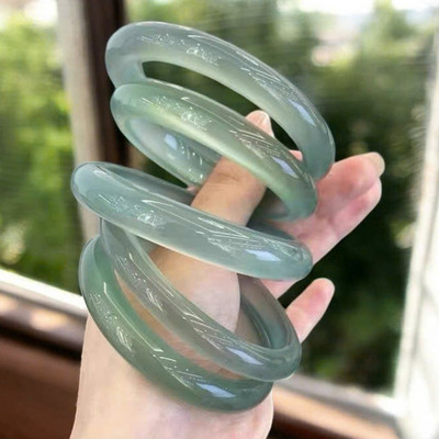 Vòng Mã Não Xanh Ngọc Bản Hẹ Trong Khởi Quang Lắc Tay Đá Mã Não Phong Thủy Xinh Xắn - Ngọc Trai Trường Thịnh